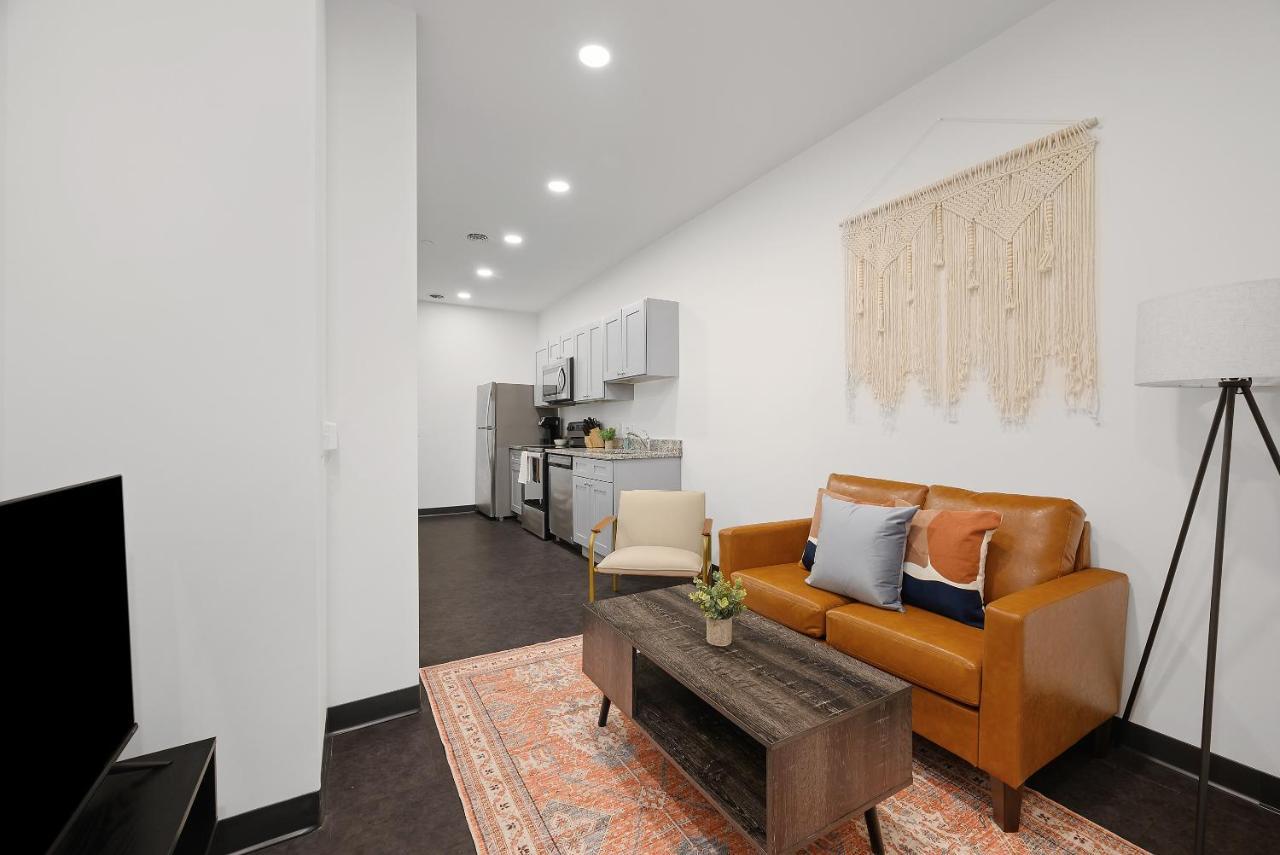 Apartments In Pittsburgh'S Cultural District By Frontdesk Pokoj fotografie